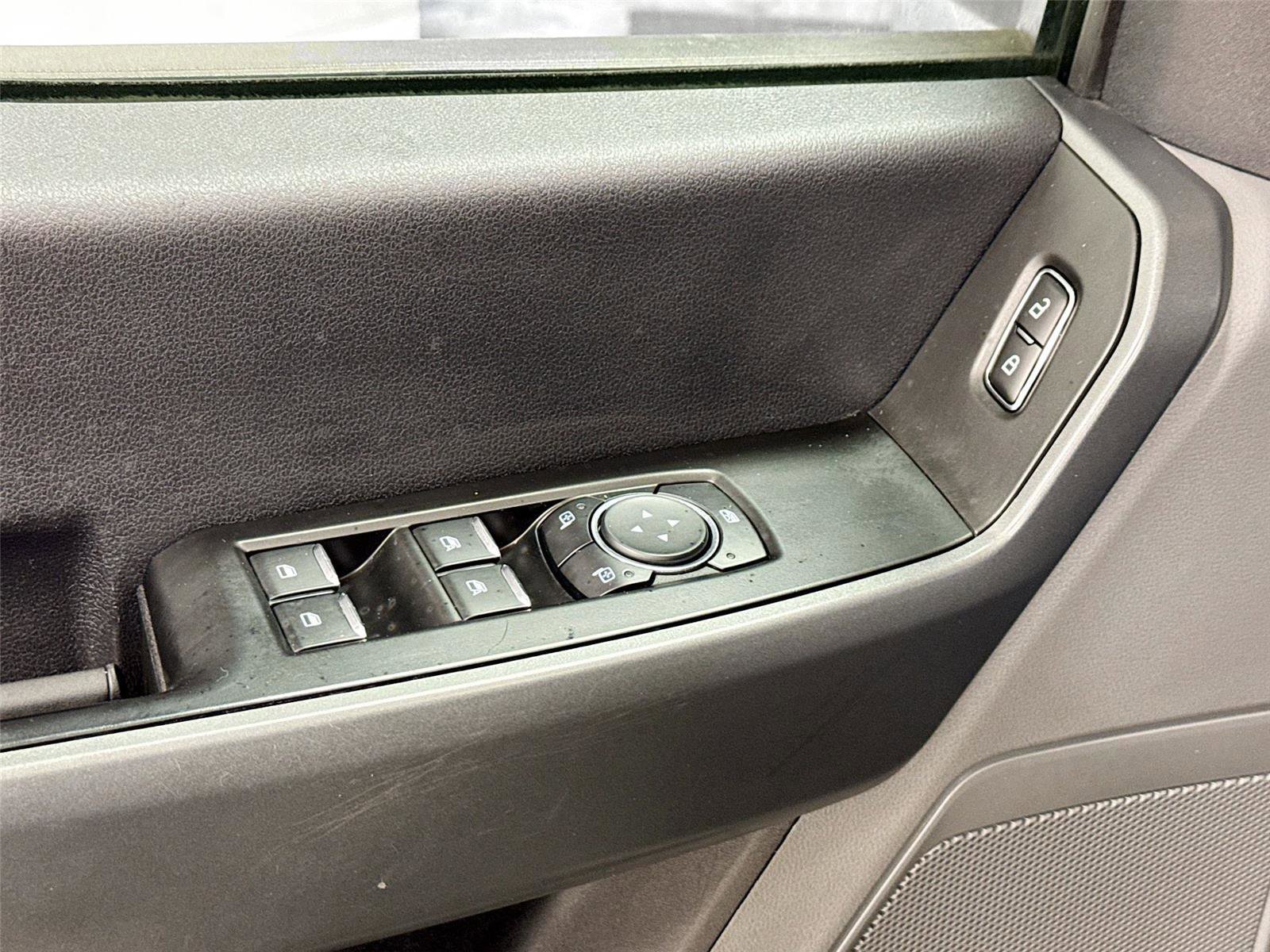 Used 2024 Ford F250 XLT AWD/4WD image 16