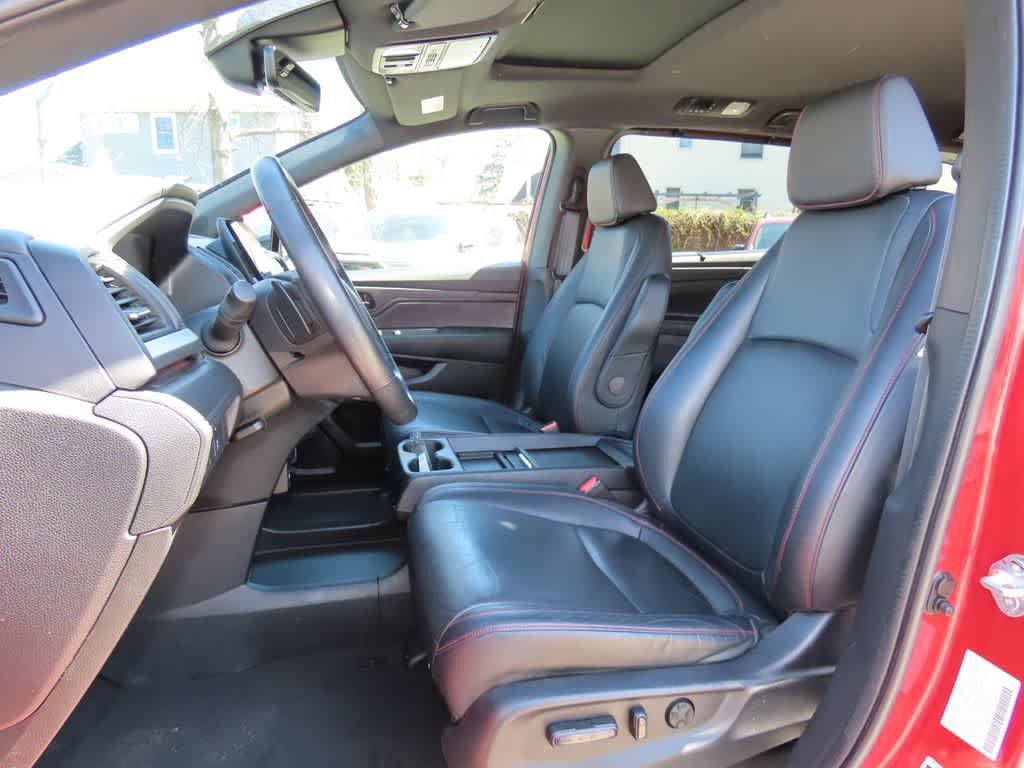 Certified 2023 Honda Odyssey Sport image 13