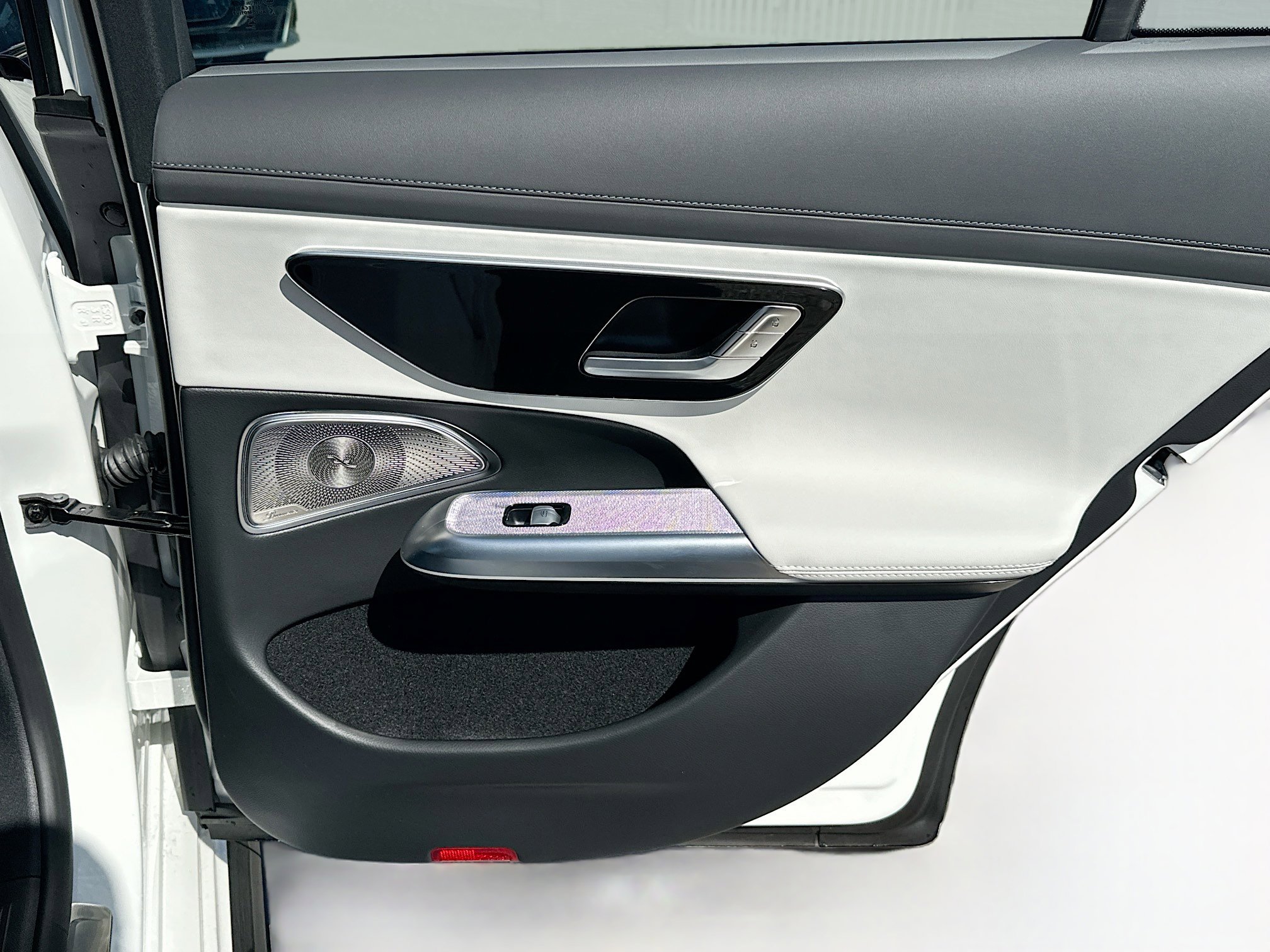 Used 2025 Mercedes-Benz E 53 AMG e 4MATIC Sedan image 33