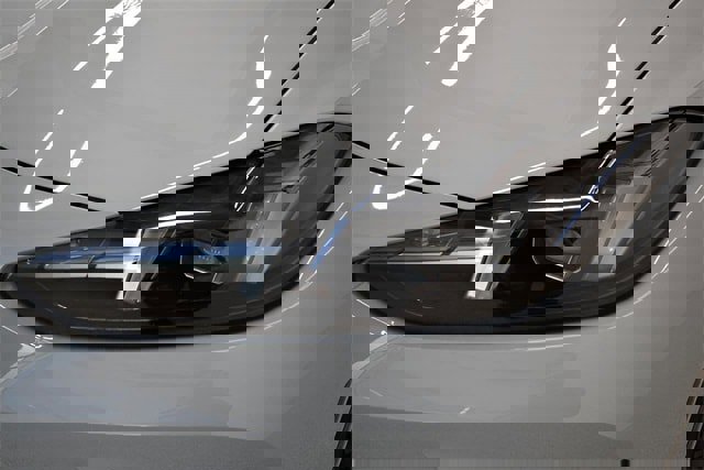 Used 2025 BMW M4 xDrive Competition image 17