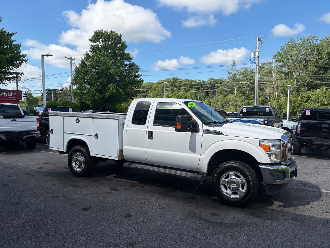 Used 2016 Ford F250 XLT w/ XLT Interior Package AWD/4WD image 5