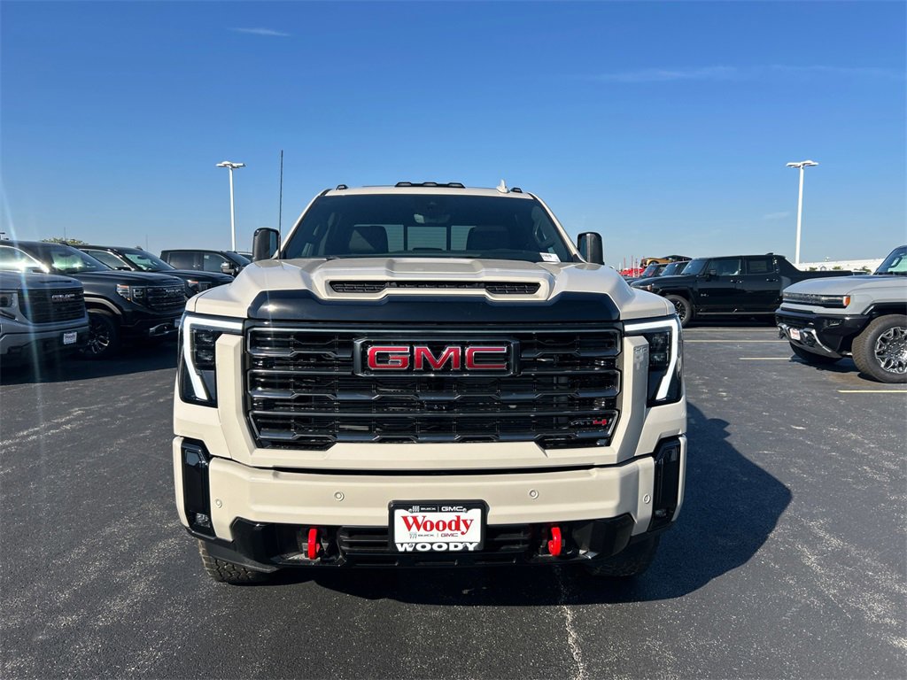 New 2026 GMC Sierra 2500 AT4 image 3