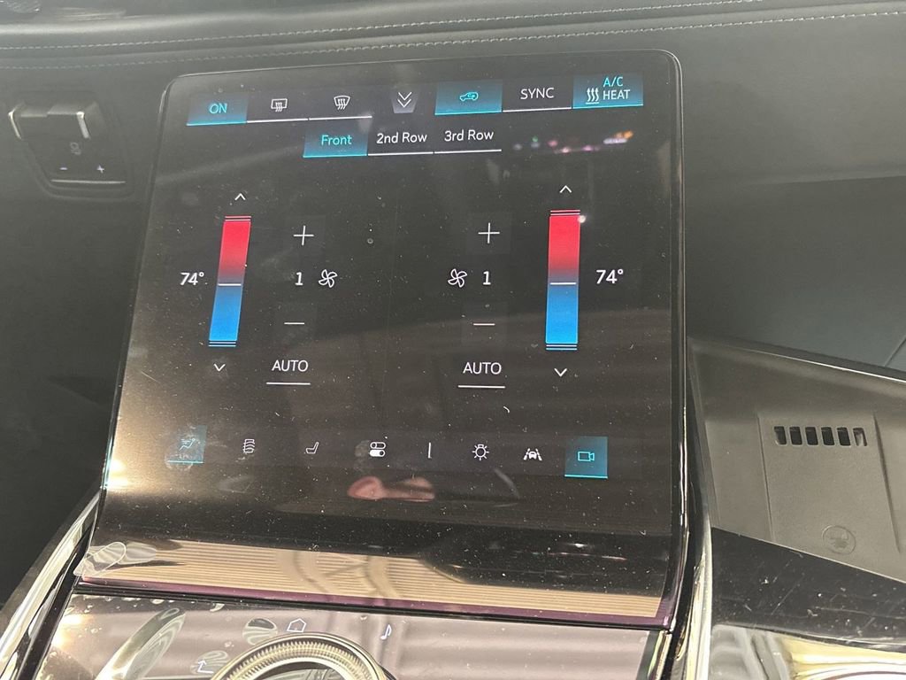 New 2025 Cadillac Escalade IQ Sport 2 w/ LPO, ONYX Package image 47