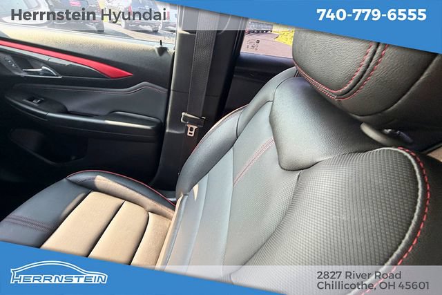 Used 2024 Chevrolet TrailBlazer RS AWD/4WD image 10