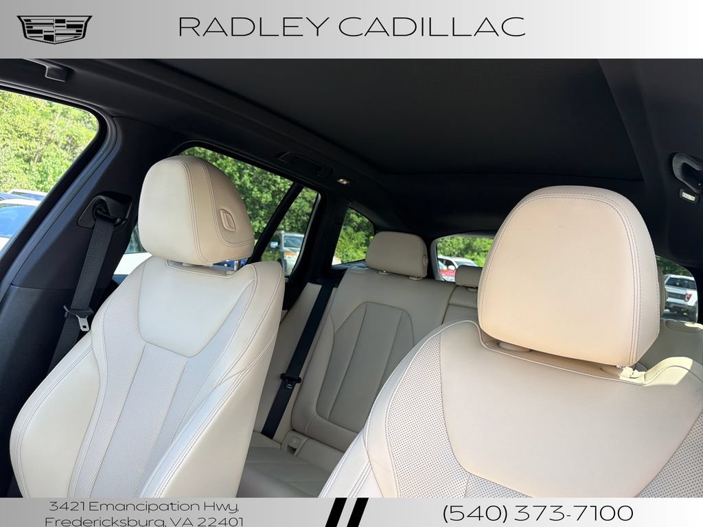 Used 2023 BMW X3 xDrive30i w/ M Sport Package AWD/4WD image 2