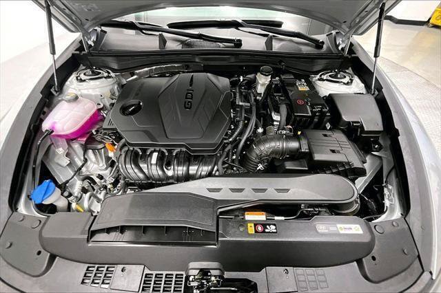 New 2025 Hyundai Sonata SE FWD image 9
