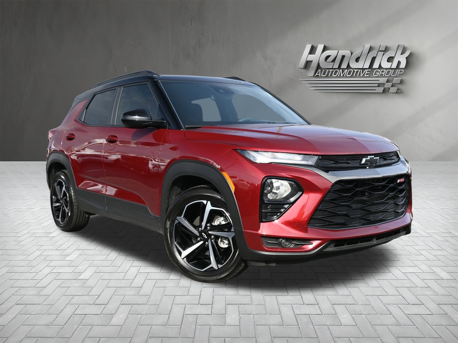 Used 2023 Chevrolet TrailBlazer RS image 2