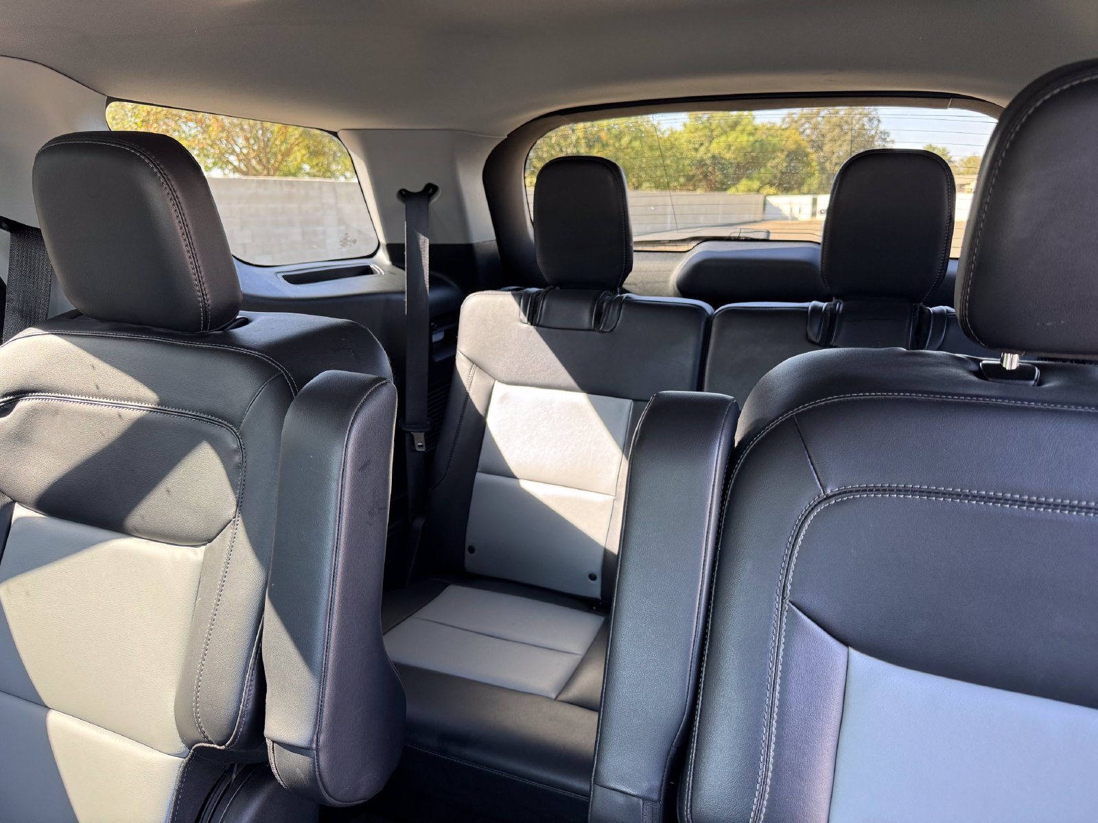 Certified 2023 Ford Explorer XLT w/ Equipment Group 202A AWD/4WD image 17