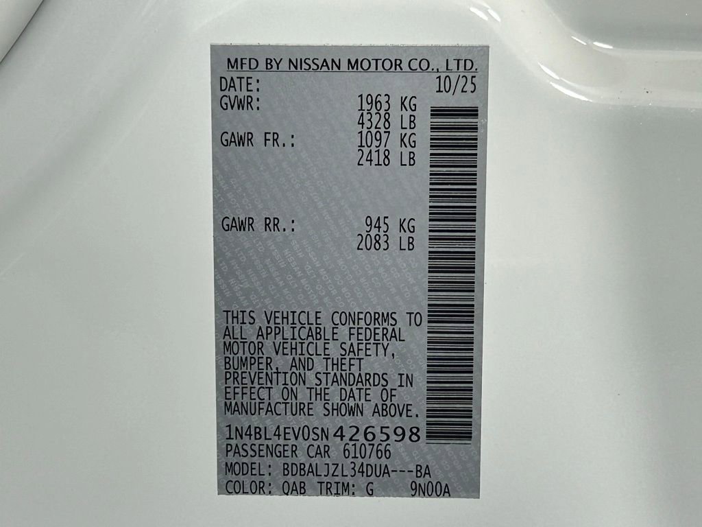 Used 2025 Nissan Altima 2.5 SL FWD image 37