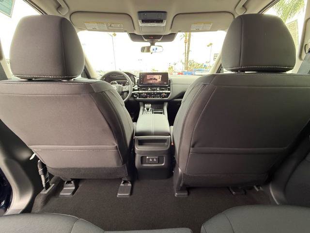 New 2026 Nissan Pathfinder SV image 13