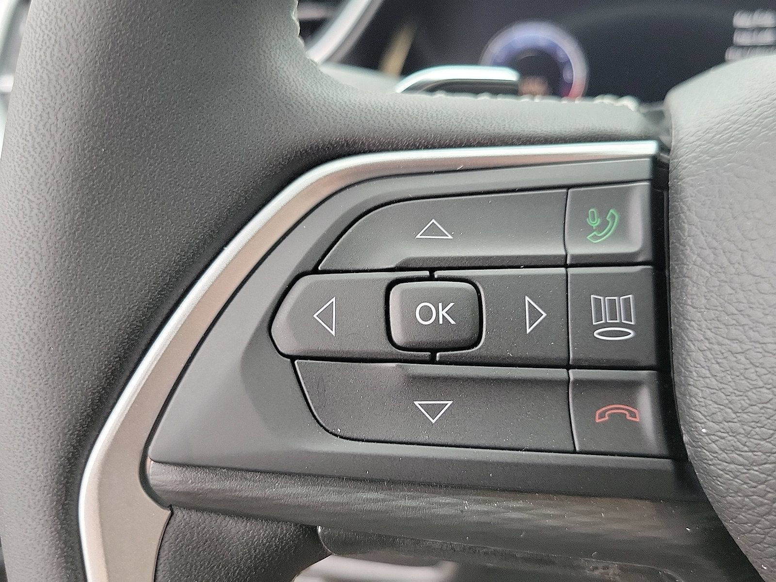New 2025 Jeep Grand Cherokee Laredo X AWD/4WD image 5