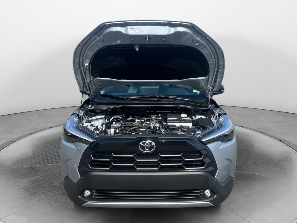 New 2026 Toyota Corolla Cross XLE w/ Convenience Package FWD image 11