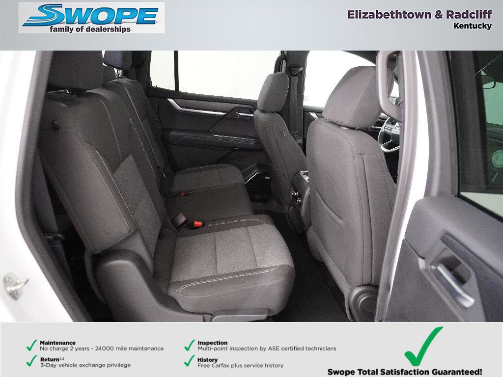 Used 2025 GMC Acadia Elevation image 10