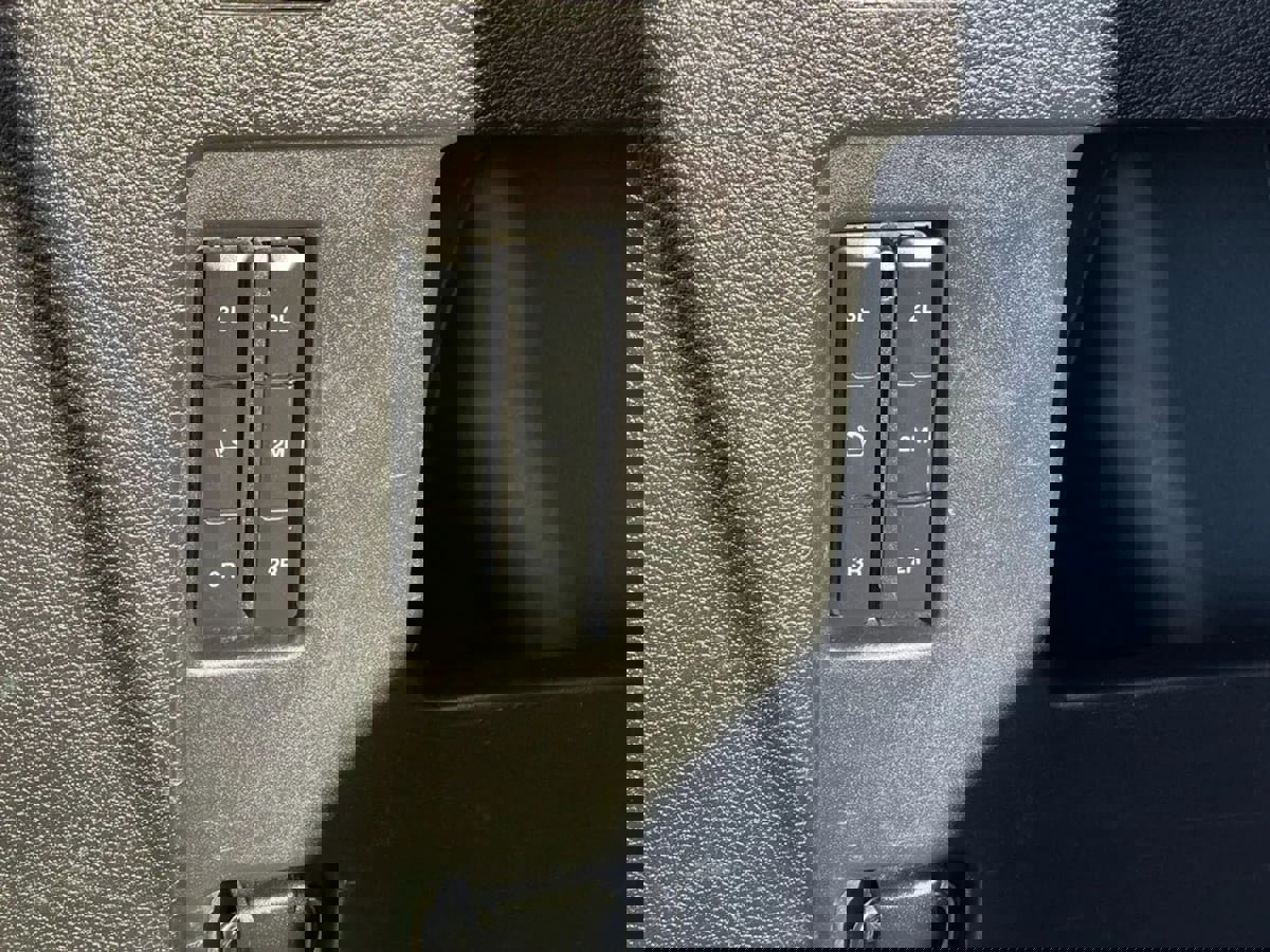 Used 2019 Ford Expedition Max XLT w/ Equipment Group 202A image 11