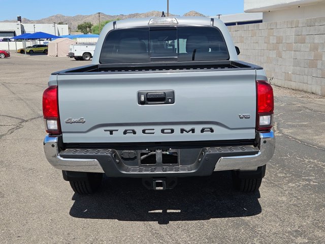 Used 2019 Toyota Tacoma SR5 AWD/4WD image 6