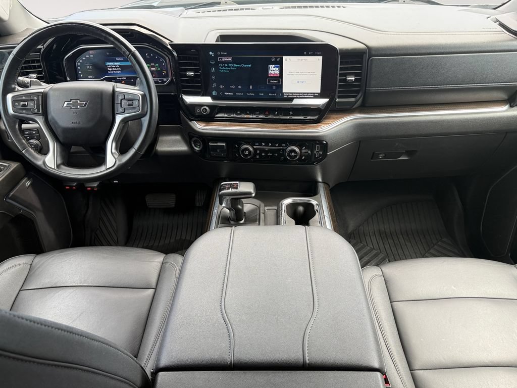 Used 2024 Chevrolet Silverado 1500 LT Trail Boss w/ Convenience Package II AWD/4WD image 10