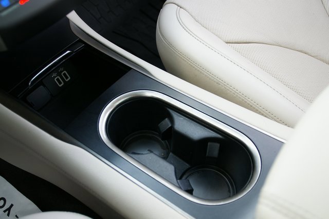 Used 2018 Lincoln MKC Reserve w/ Lincoln MKC Climate Package image 25