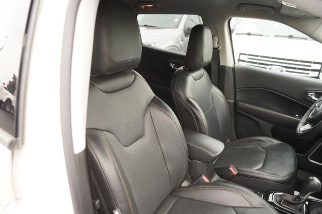 Used 2019 Jeep Compass Limited w/ Safety & Security Group image 19