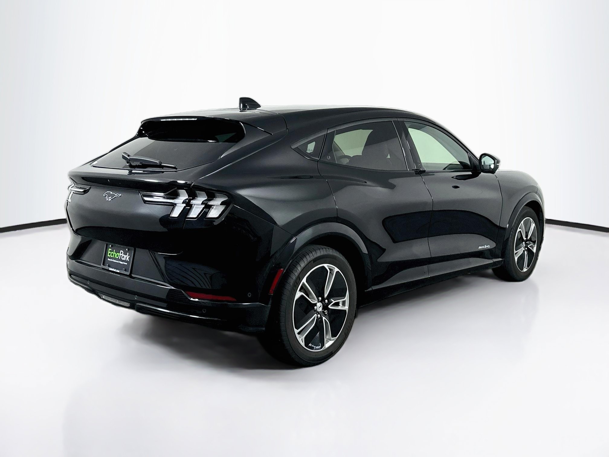 Used 2023 Ford Mustang Mach-E Premium AWD/4WD image 9