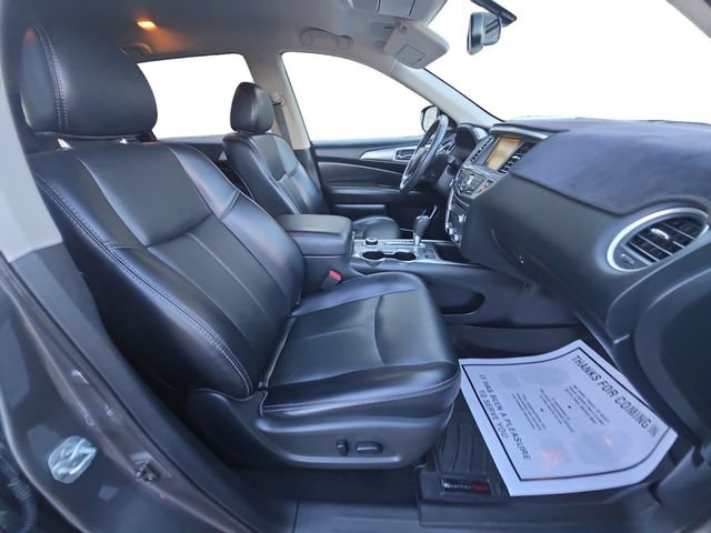 Used 2019 Nissan Pathfinder SL AWD/4WD image 15