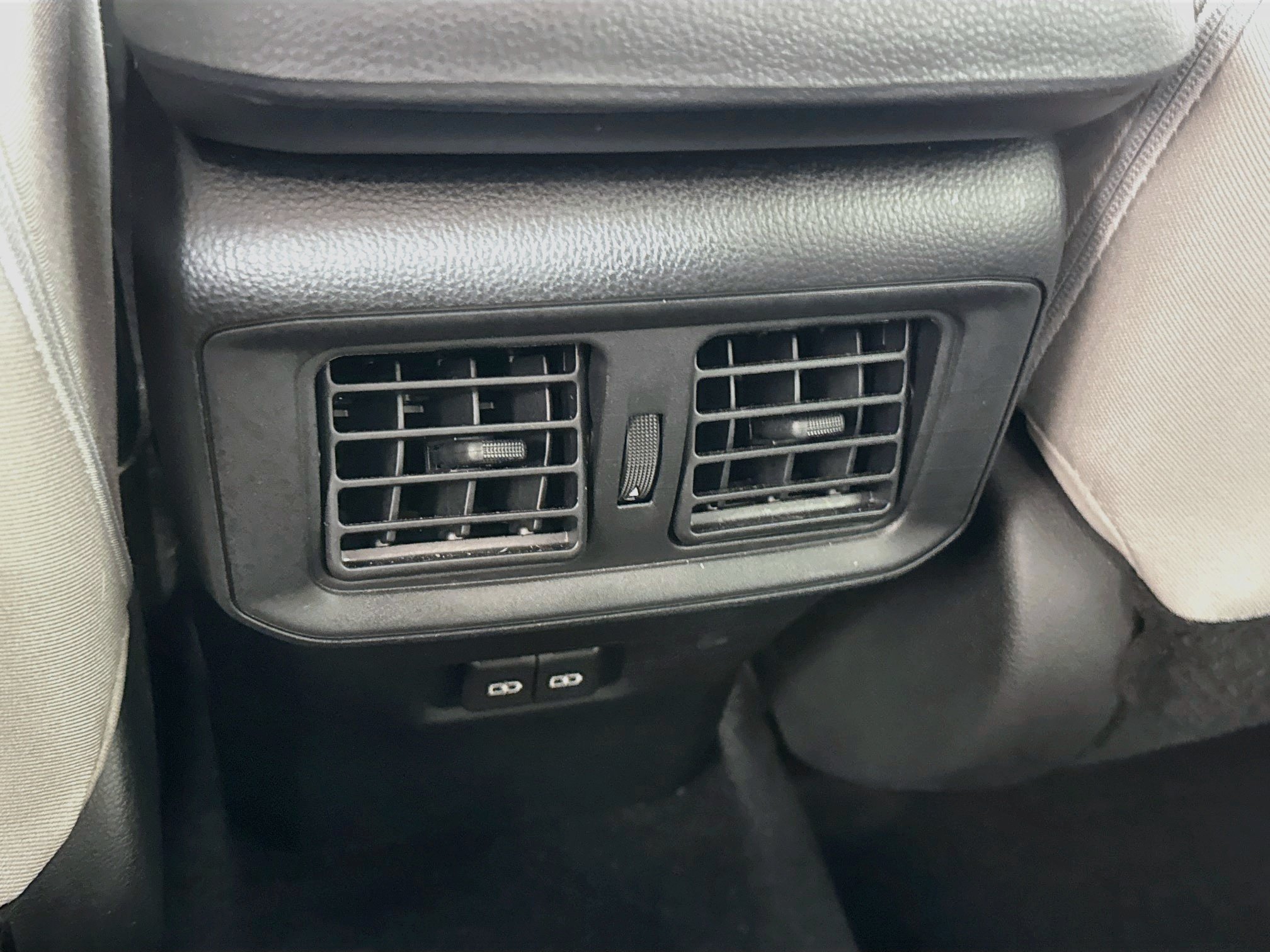 Certified 2024 Toyota RAV4 XLE w/ Convenience Package FWD image 22