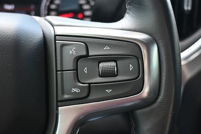 Used 2022 Chevrolet Silverado 1500 LT Trail Boss w/ Bed Protection Package AWD/4WD image 36