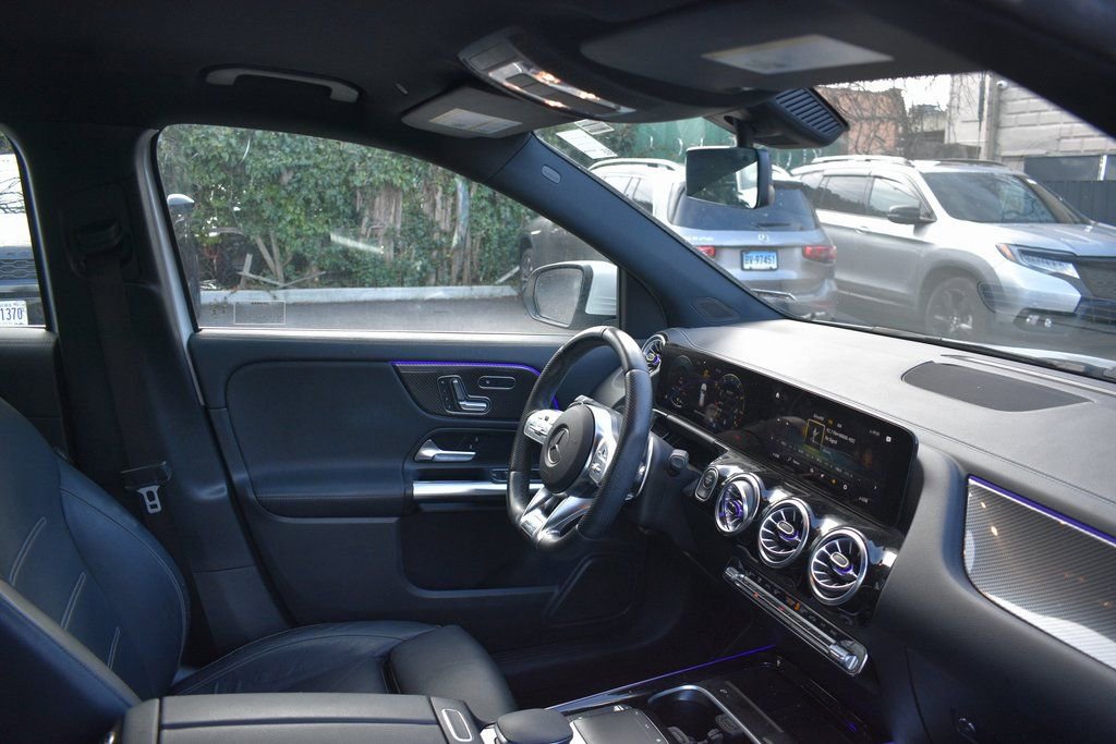 Used 2022 Mercedes-Benz GLA 35 AMG 4MATIC image 23