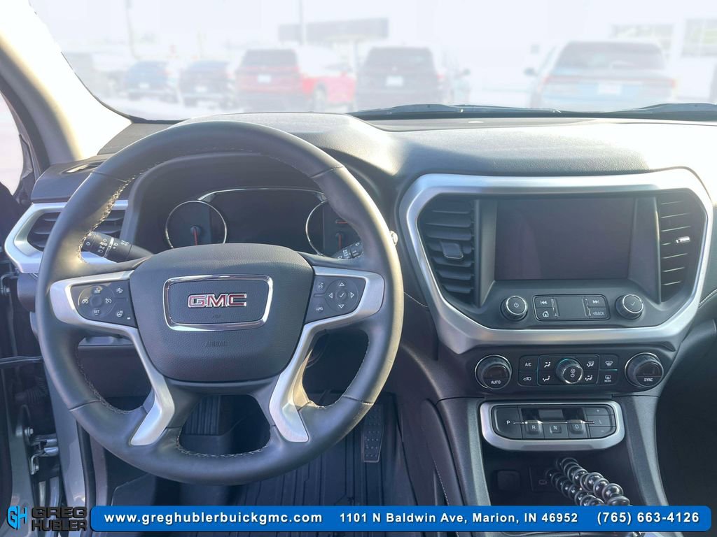 Used 2023 GMC Acadia SLT w/ Technology Package image 15