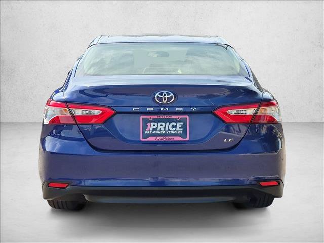 Used 2018 Toyota Camry LE FWD image 7