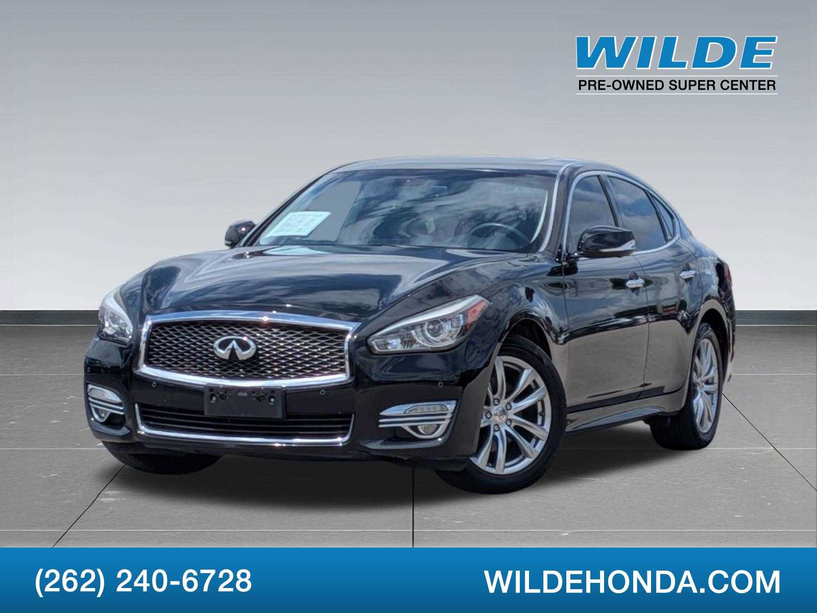 Used 2018 INFINITI Q70 Luxe RWD video 1