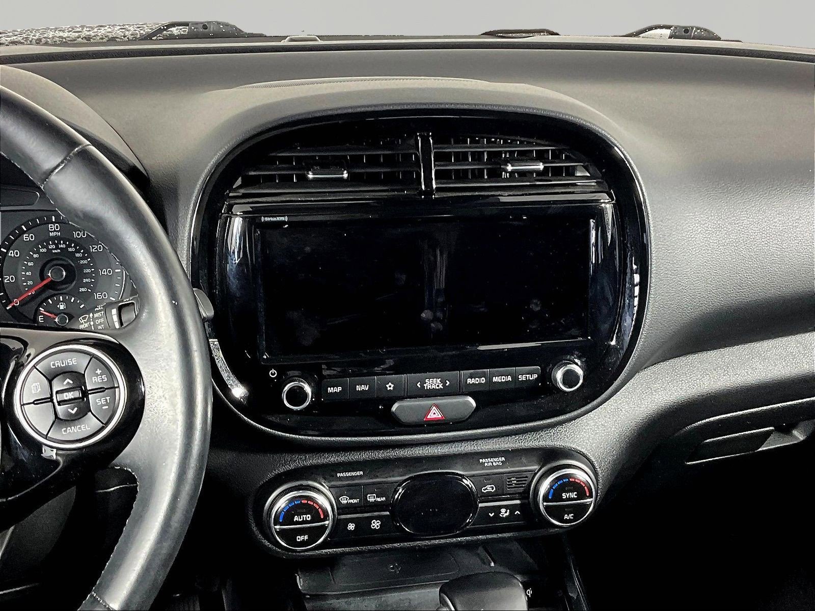 Certified 2022 Kia Soul GT-Line FWD image 9
