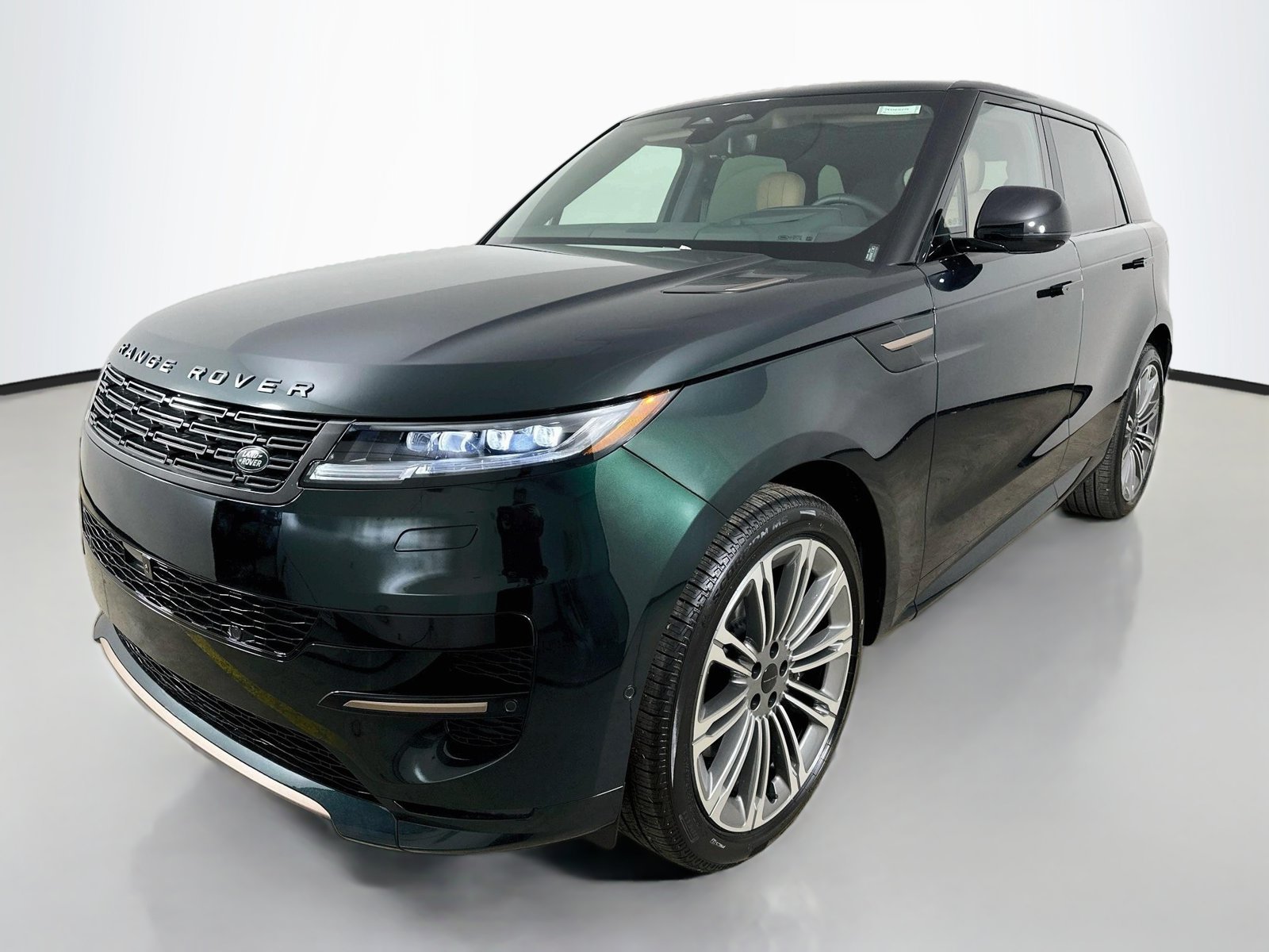 New 2027 Land Rover Range Rover Sport Dynamic SE AWD/4WD image 1