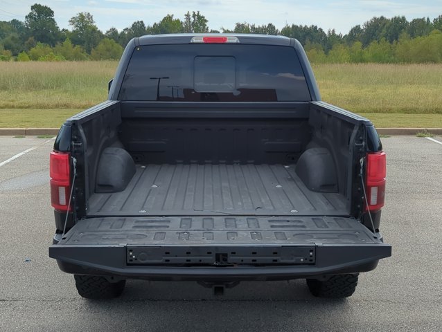 Used 2019 Ford F150 Platinum w/ Equipment Group 701A Luxury AWD/4WD image 7