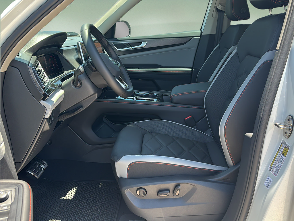 New 2026 Volkswagen Atlas Peak Edition AWD/4WD image 21