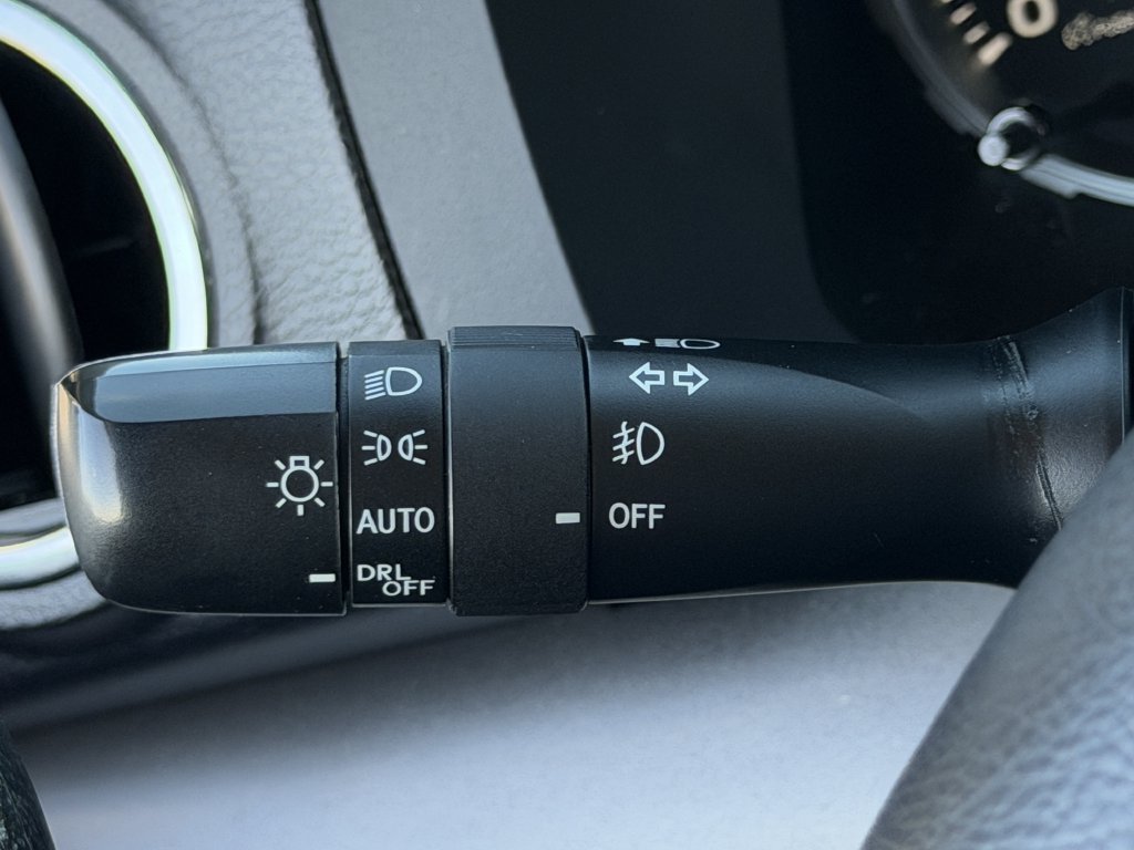Used 2018 Toyota Tundra SR5 w/ SR5 Upgrade Package RWD image 22