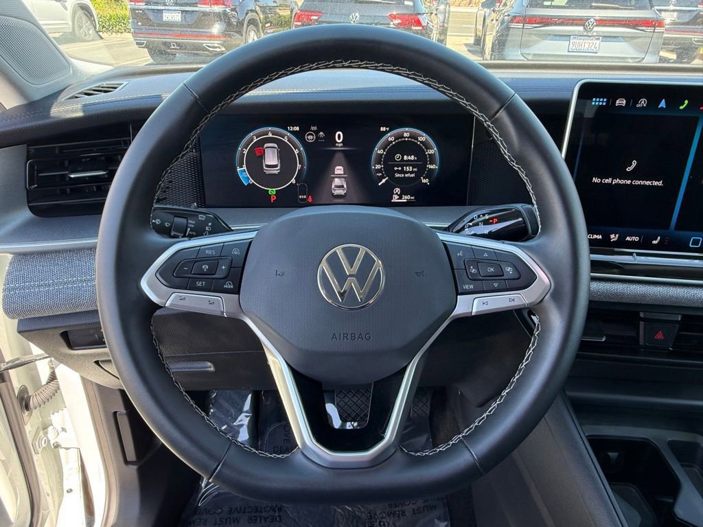 Used 2025 Volkswagen Tiguan S w/ 18" Wheel Package image 17