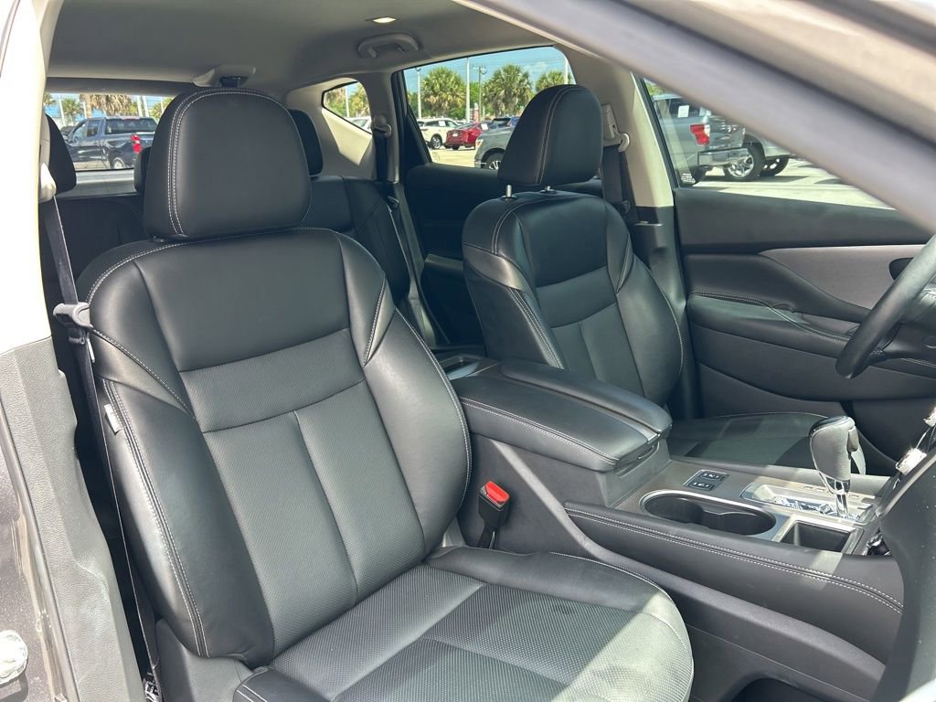 Certified 2023 Nissan Murano SL w/ Cargo Package FWD image 46