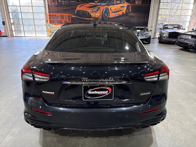Used 2022 Maserati Ghibli Trofeo image 6