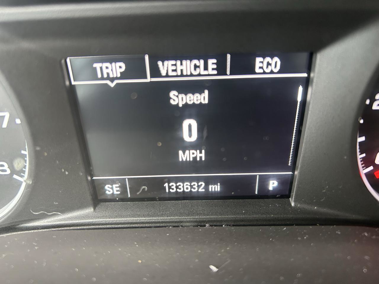 Used 2017 GMC Acadia SLE FWD image 22