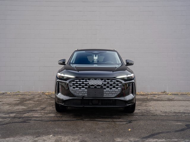 New 2025 Audi Q5 Premium Plus image 2