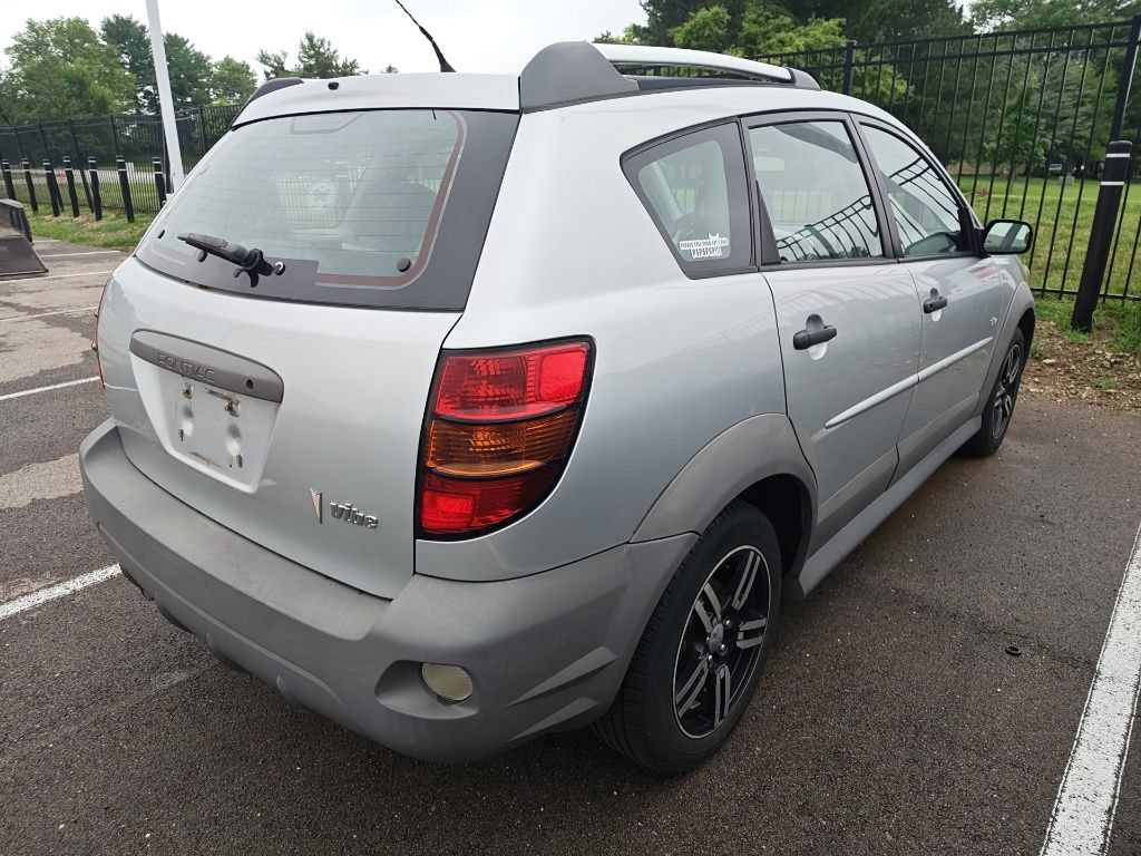 Used 2008 Pontiac Vibe w/ Preferred Package FWD image 4
