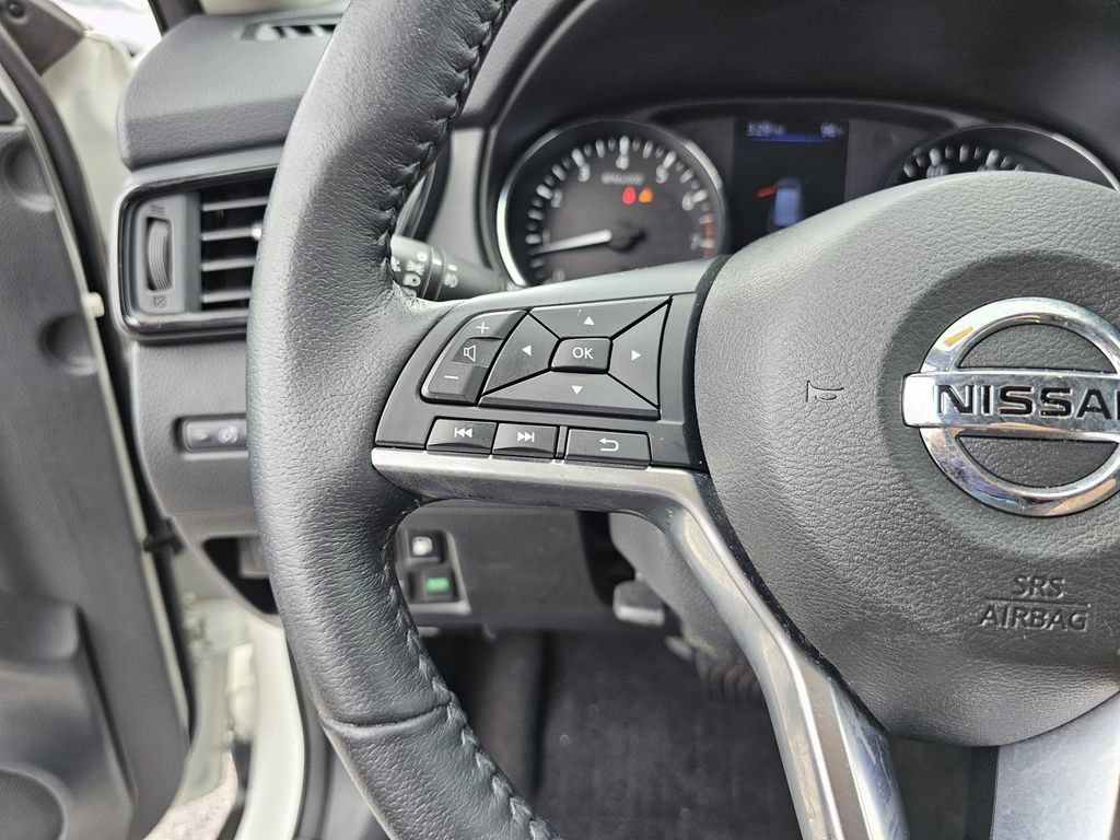 Used 2020 Nissan Rogue SL w/ Premium Package FWD image 26