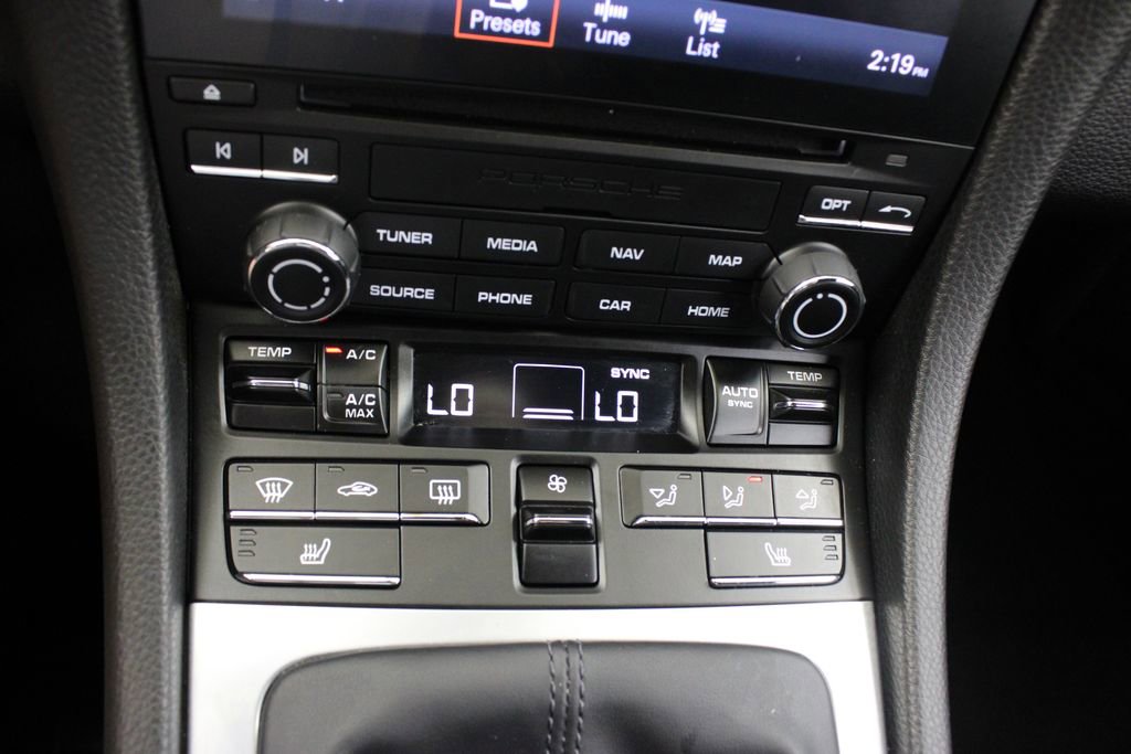 Certified 2022 Porsche 718 Boxster S RWD image 29