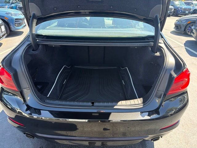 Used 2018 BMW 530i xDrive AWD/4WD image 23
