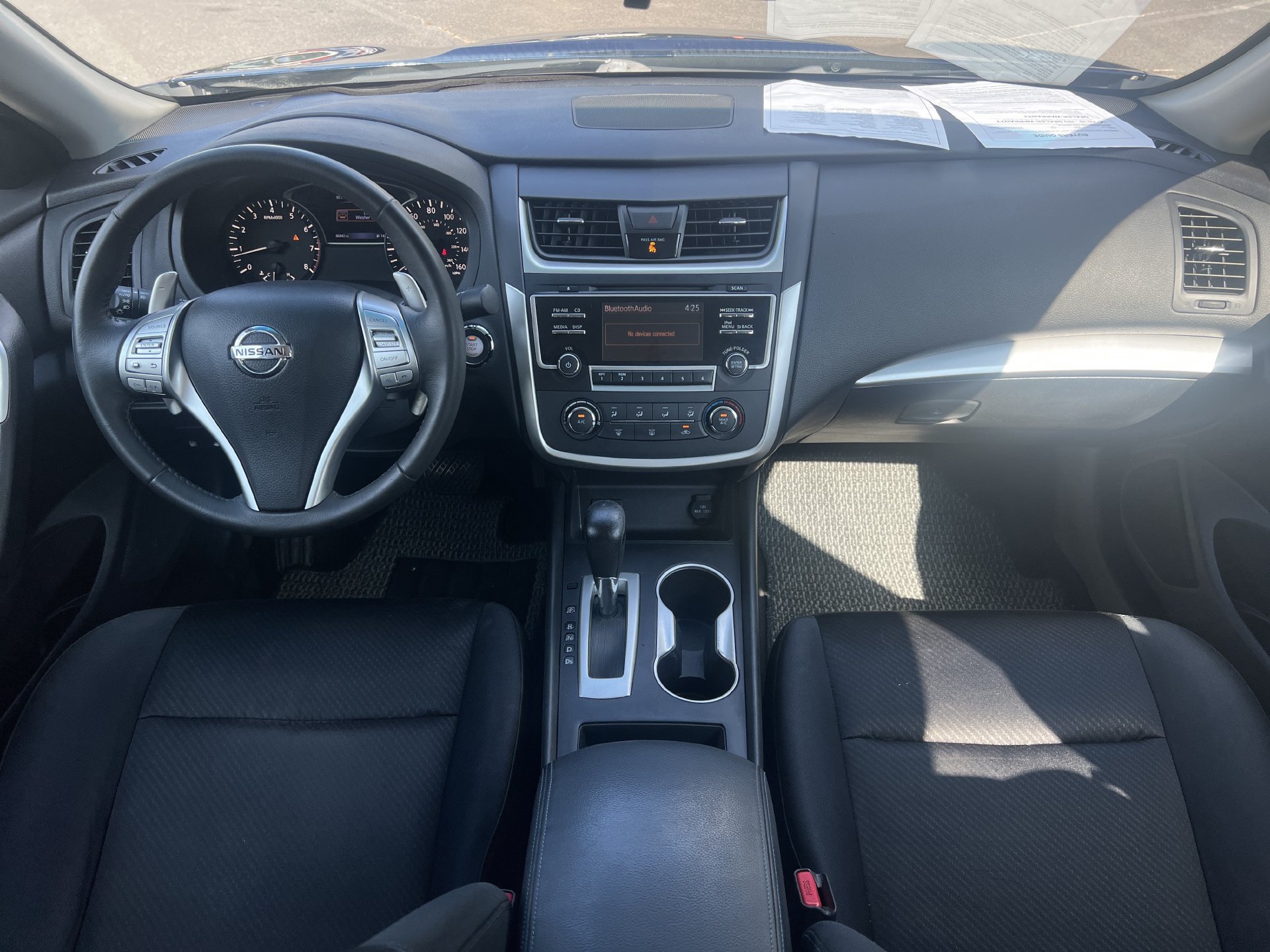 Used 2017 Nissan Altima 2.5 SR FWD image 2