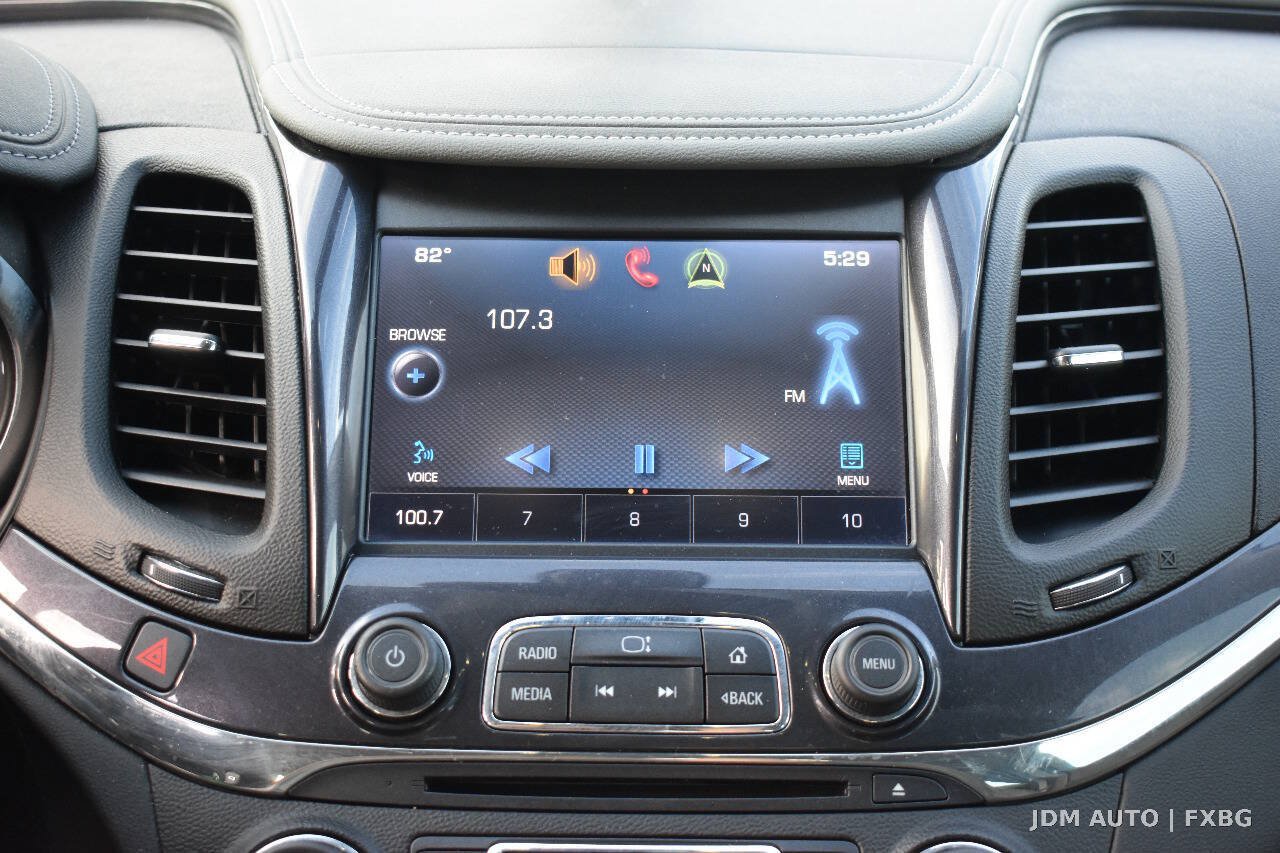 Used 2014 Chevrolet Impala LT w/ Convenience Package FWD image 24