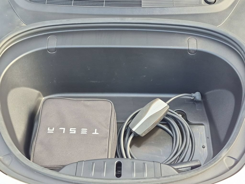 Used 2018 Tesla Model 3 Long Range AWD/4WD image 34
