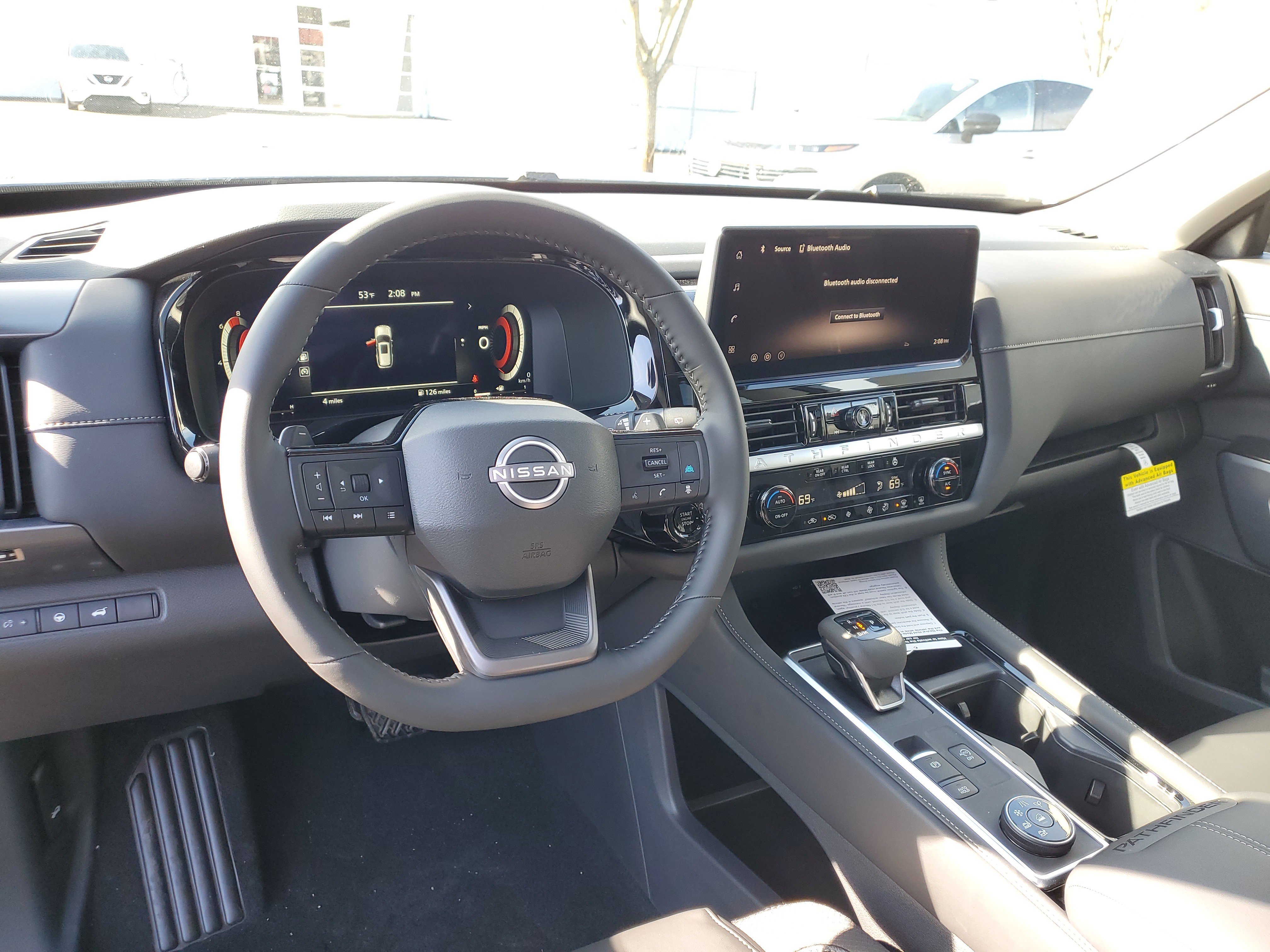 New 2026 Nissan Pathfinder SL w/ SL Premium Package image 8