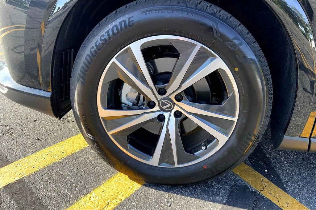 Used 2026 Lexus RX 350 Premium w/ Accessory Package (K3) image 12