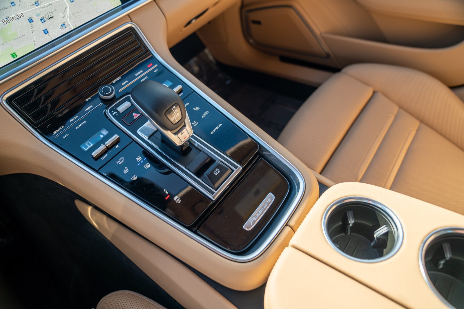 Certified 2023 Porsche Panamera 4 AWD/4WD image 22